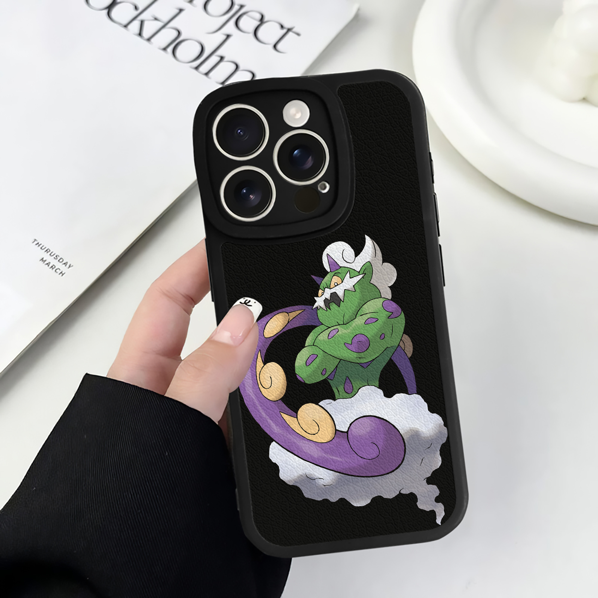 （画像用） ポケットモンスター Pokémon 【iPhone 16シリーズ対応】シリコンスマホケース（レザー調） 材質：シリコン